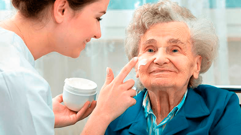 cuidado de la piel casa de reposo