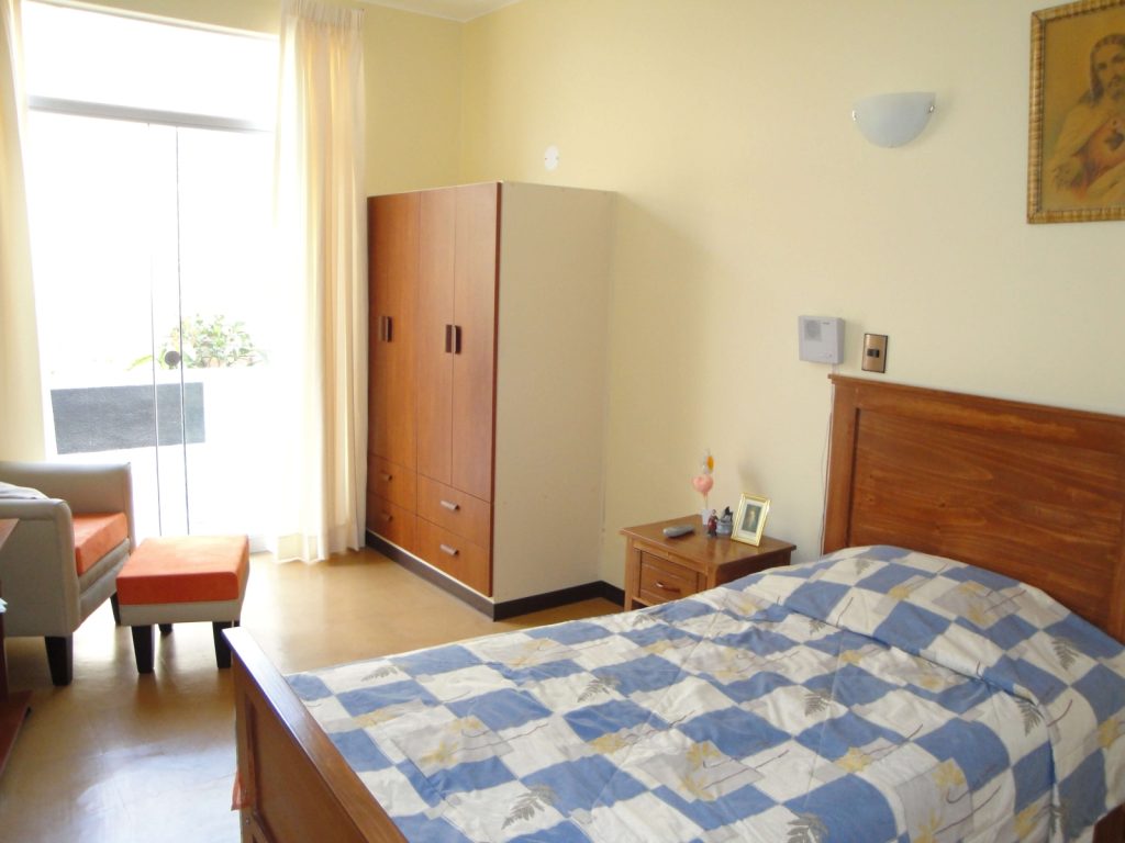 habitacion con buena vista