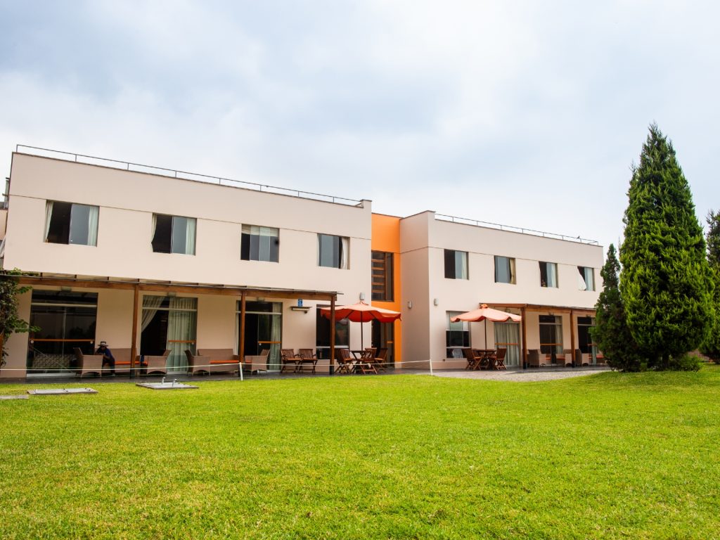 amplio local el roble